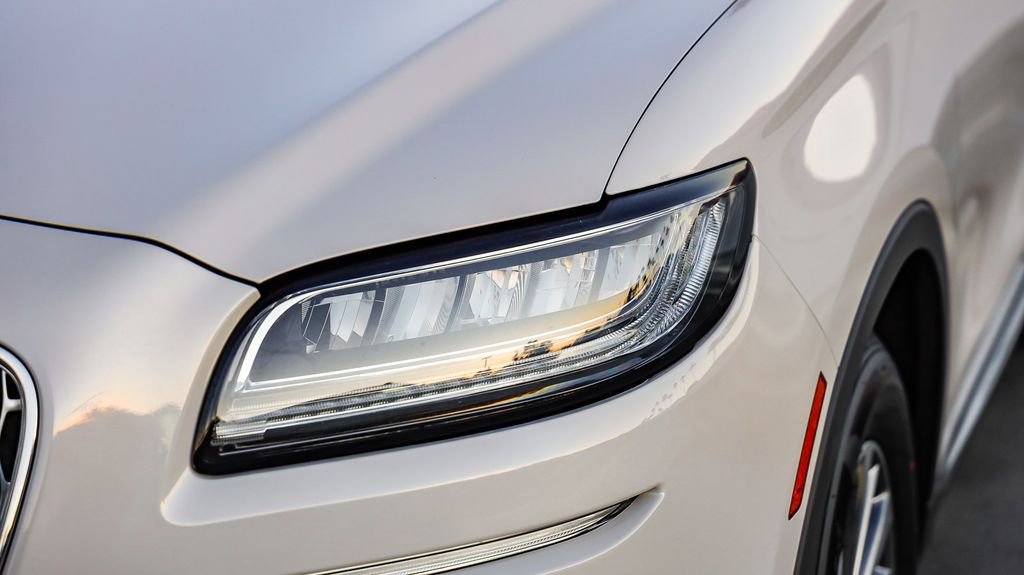 Used 2019 Lincoln Nautilus Select image 5