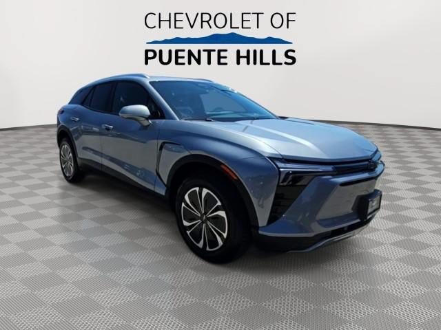 Used 2025 Chevrolet Blazer EV LT AWD/4WD image 2