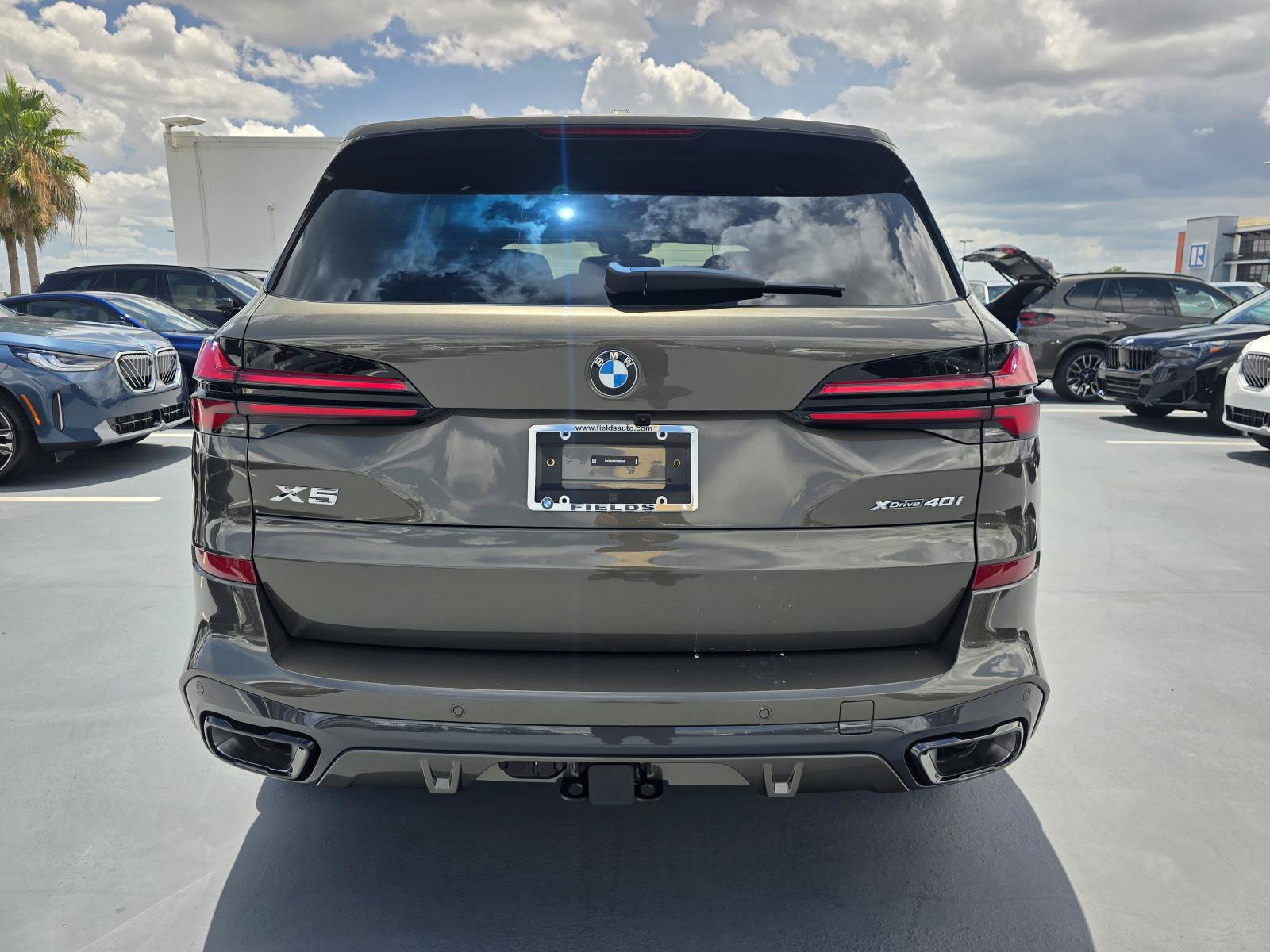 New 2026 BMW X5 xDrive40i w/ Executive Package AWD/4WD image 3