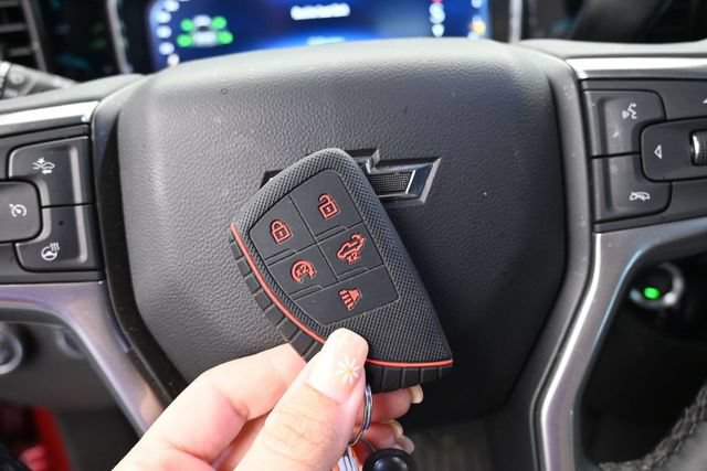 Used 2025 Chevrolet Silverado 1500 RST AWD/4WD image 37