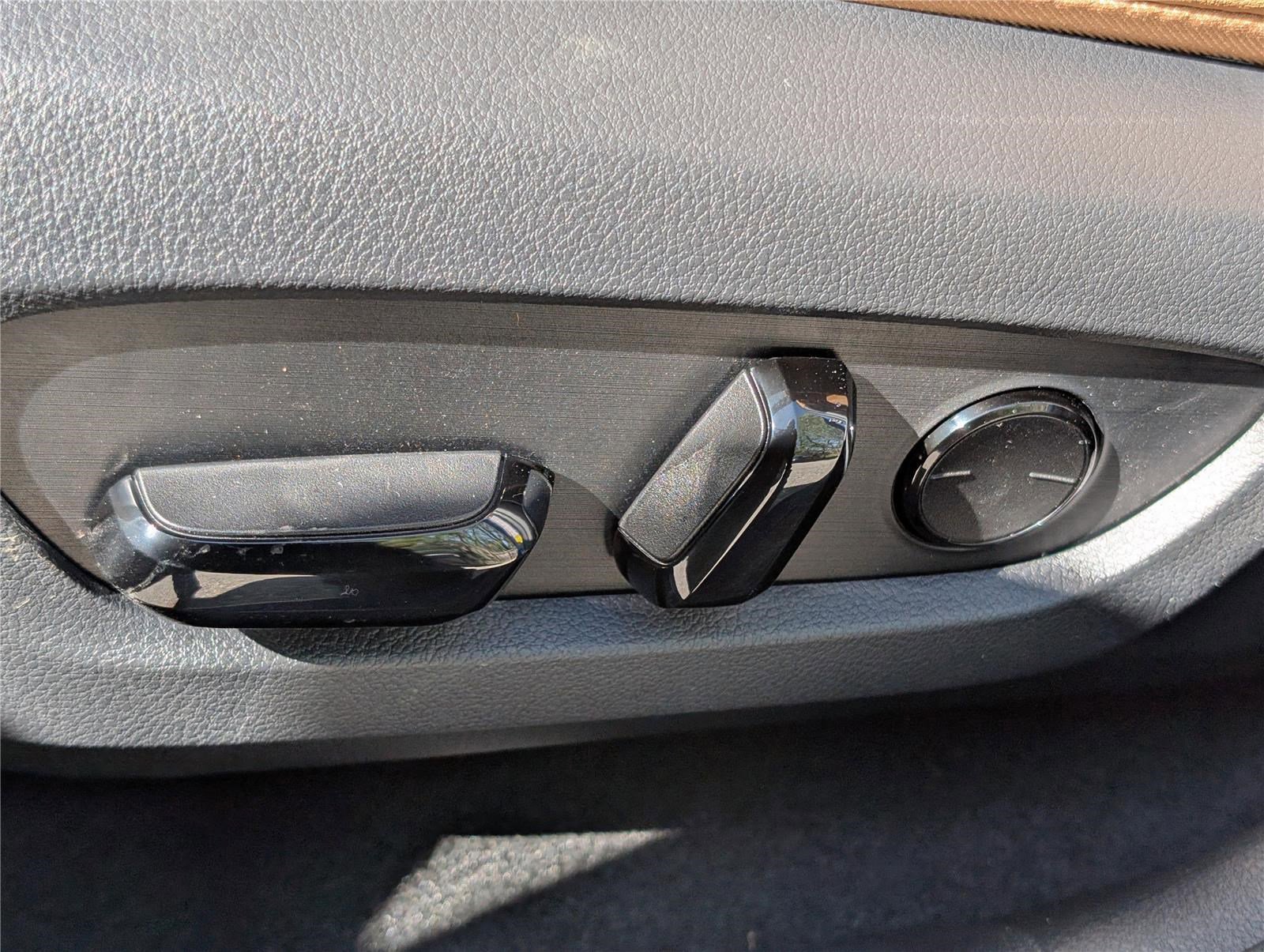 New 2026 Lexus NX 350h AWD w/ Premium Package image 16