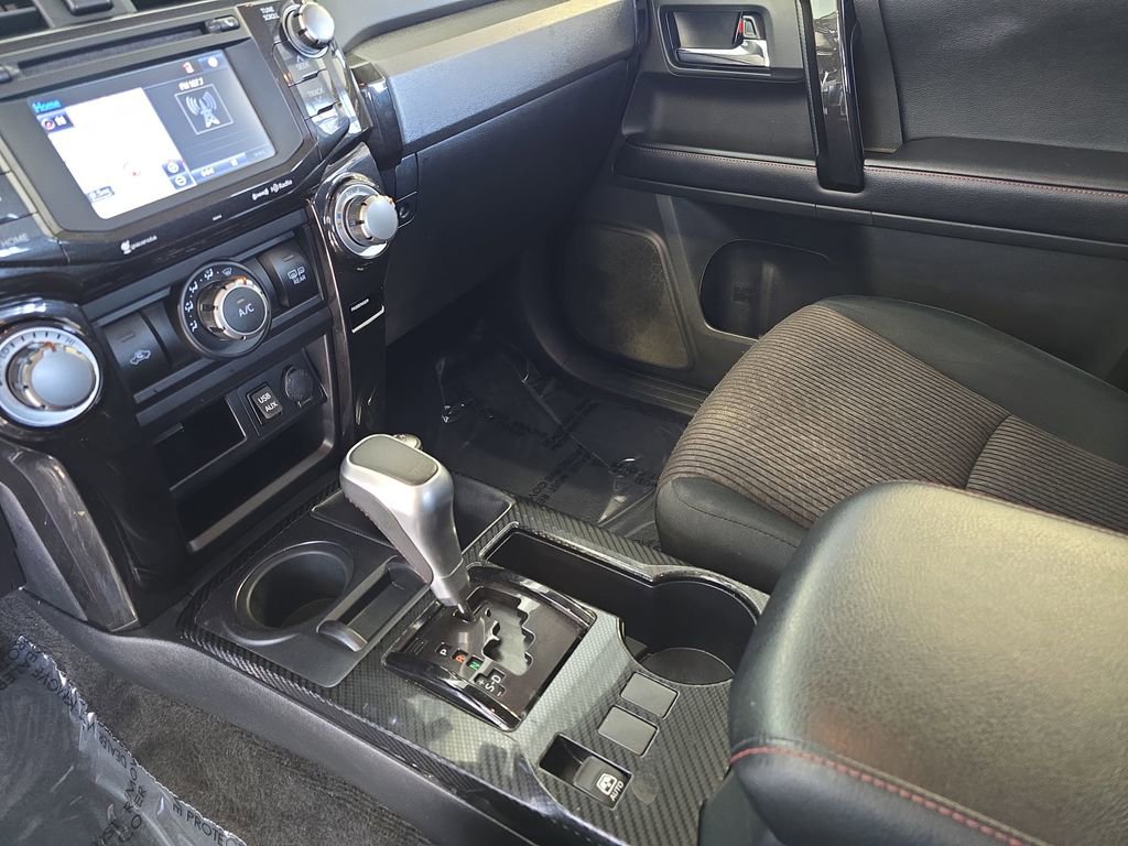 Used 2018 Toyota 4Runner TRD Off-Road image 26