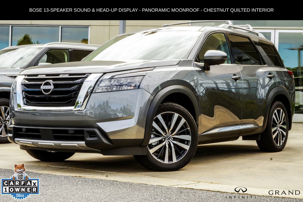 Used 2025 Nissan Pathfinder Platinum w/ Cargo Package