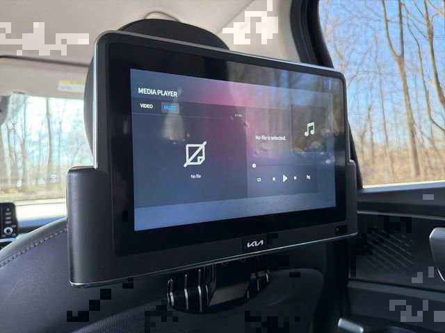 Used 2023 Kia Sorento EX image 17