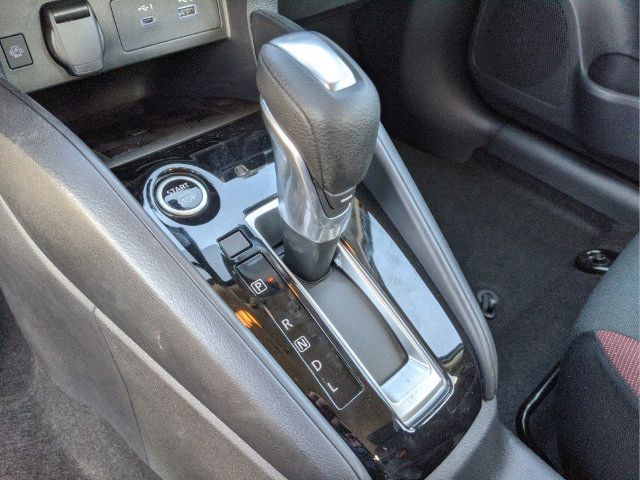 Certified 2025 Nissan Versa SR w/ Trunk Package FWD image 29