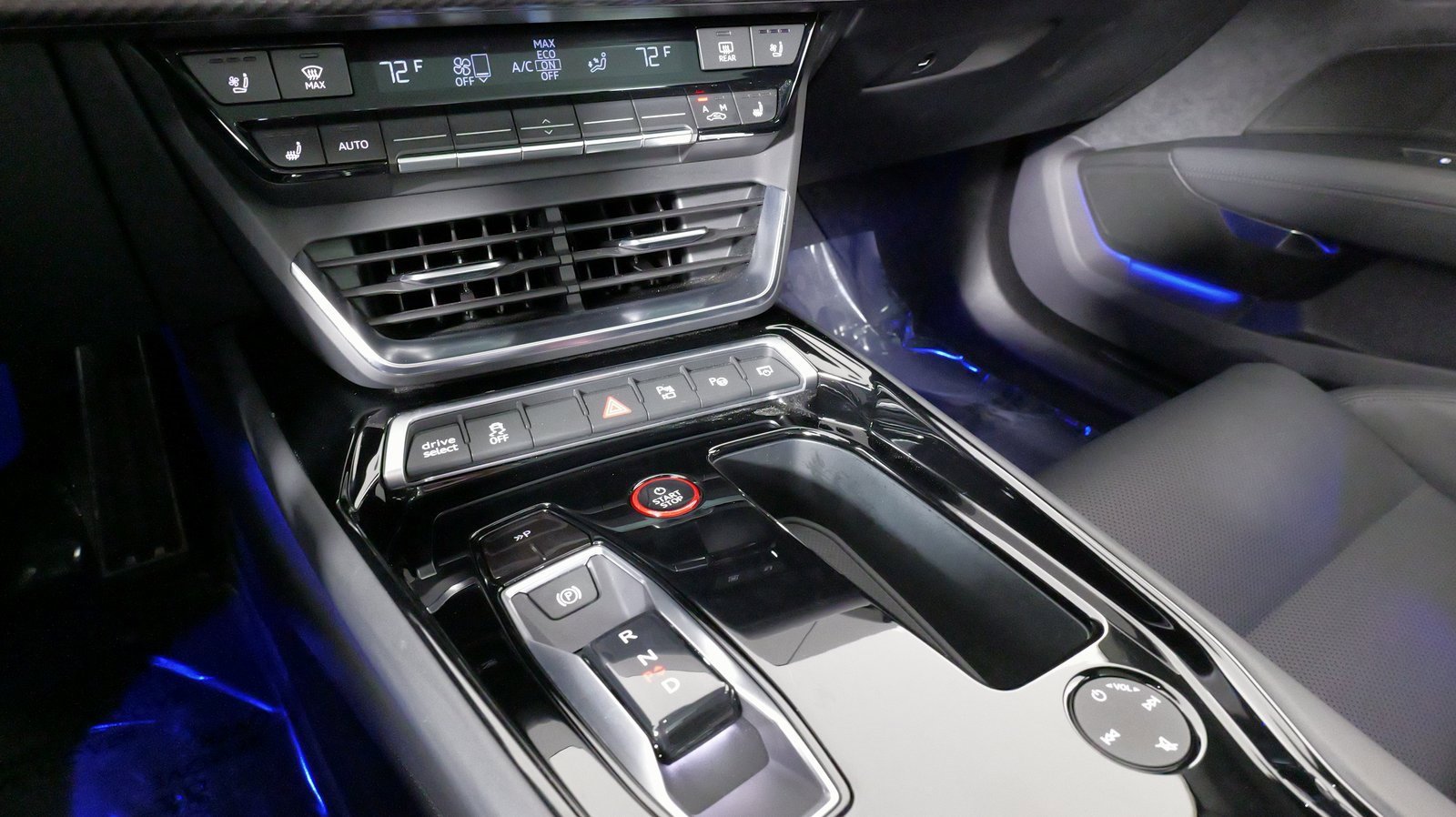 Used 2024 Audi RS e-tron GT w/ Carbon Performance Package image 62