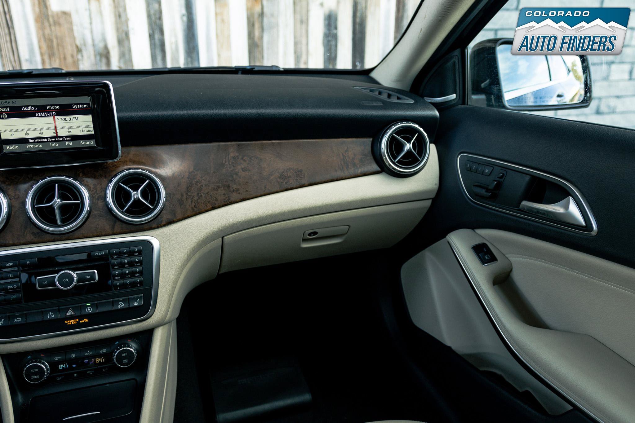 Used 2015 Mercedes-Benz GLA 250 4MATIC w/ Premium Package image 21