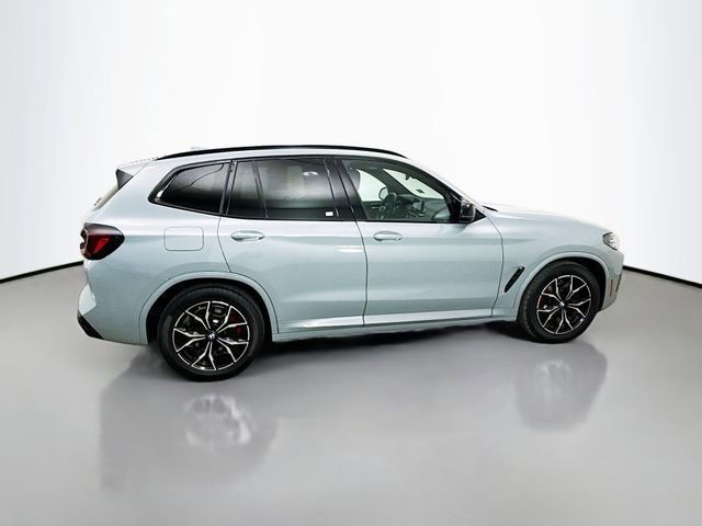 Used 2024 BMW X3 M40i w/ Premium Package image 9