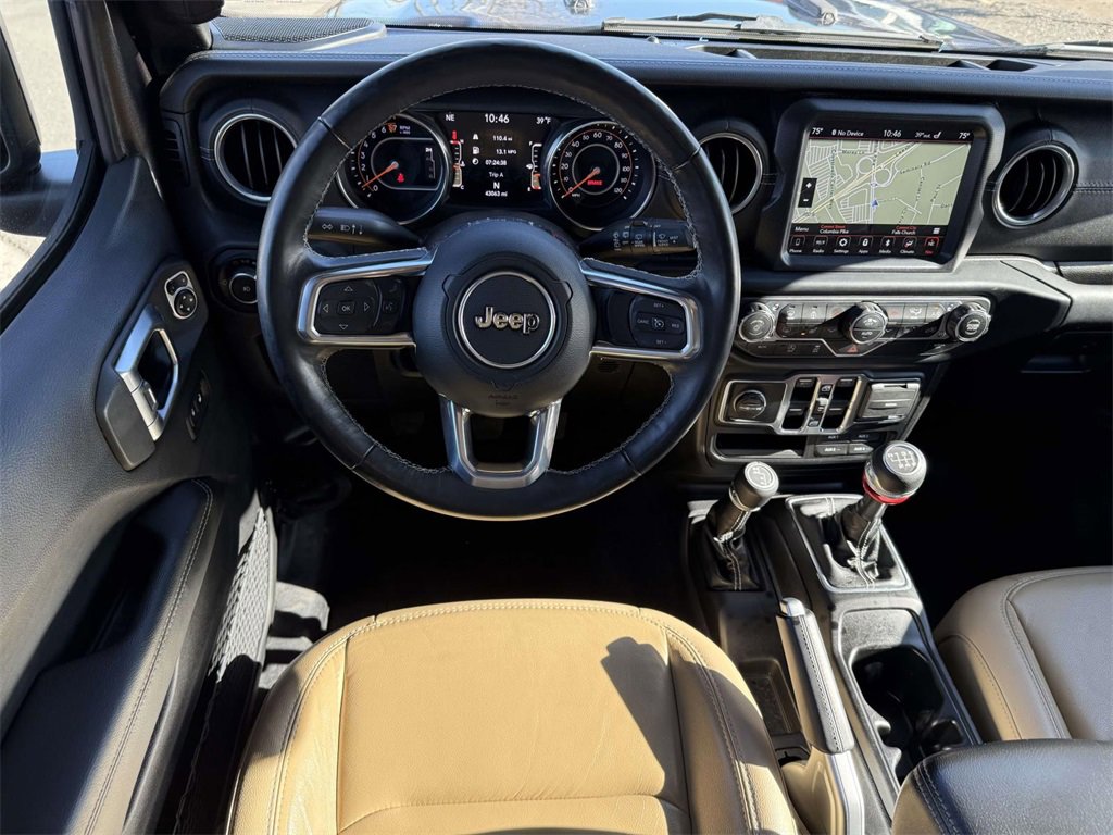 Used 2019 Jeep Wrangler Unlimited Sahara image 12