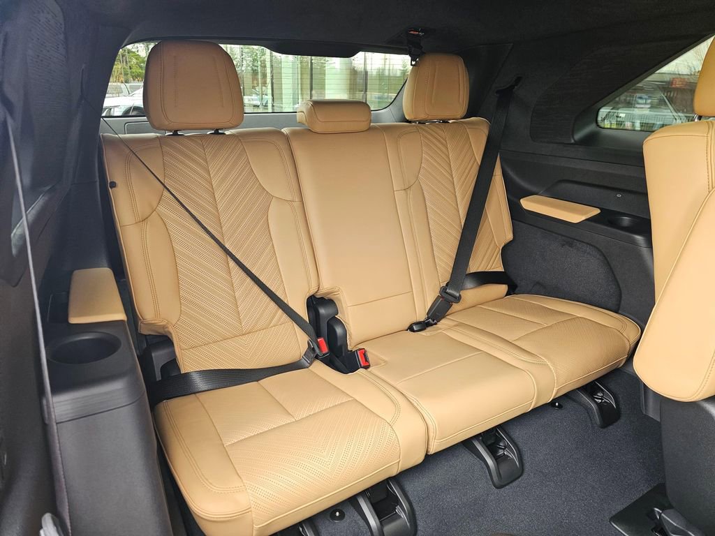 New 2026 Cadillac Escalade IQ Sport 2 w/ LPO, ONYX Package image 13