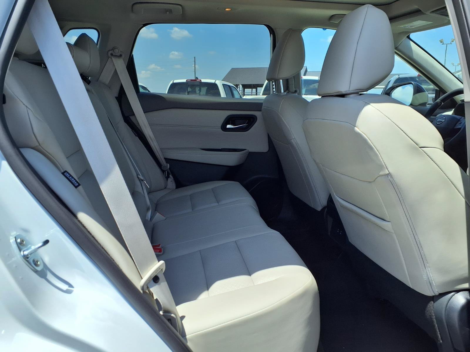 New 2026 Nissan Rogue Dark Armor FWD image 15