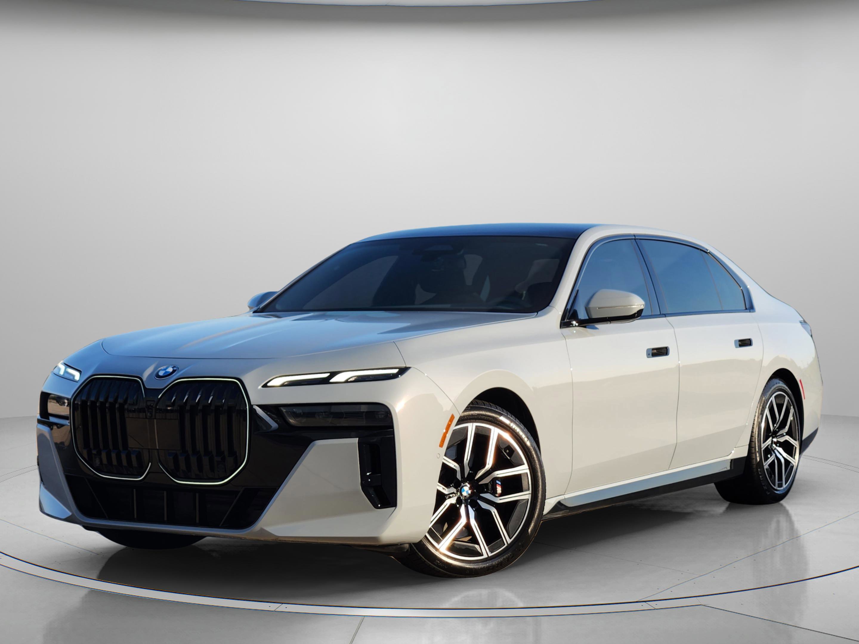 Used 2025 BMW 740i xDrive w/ Premium Package