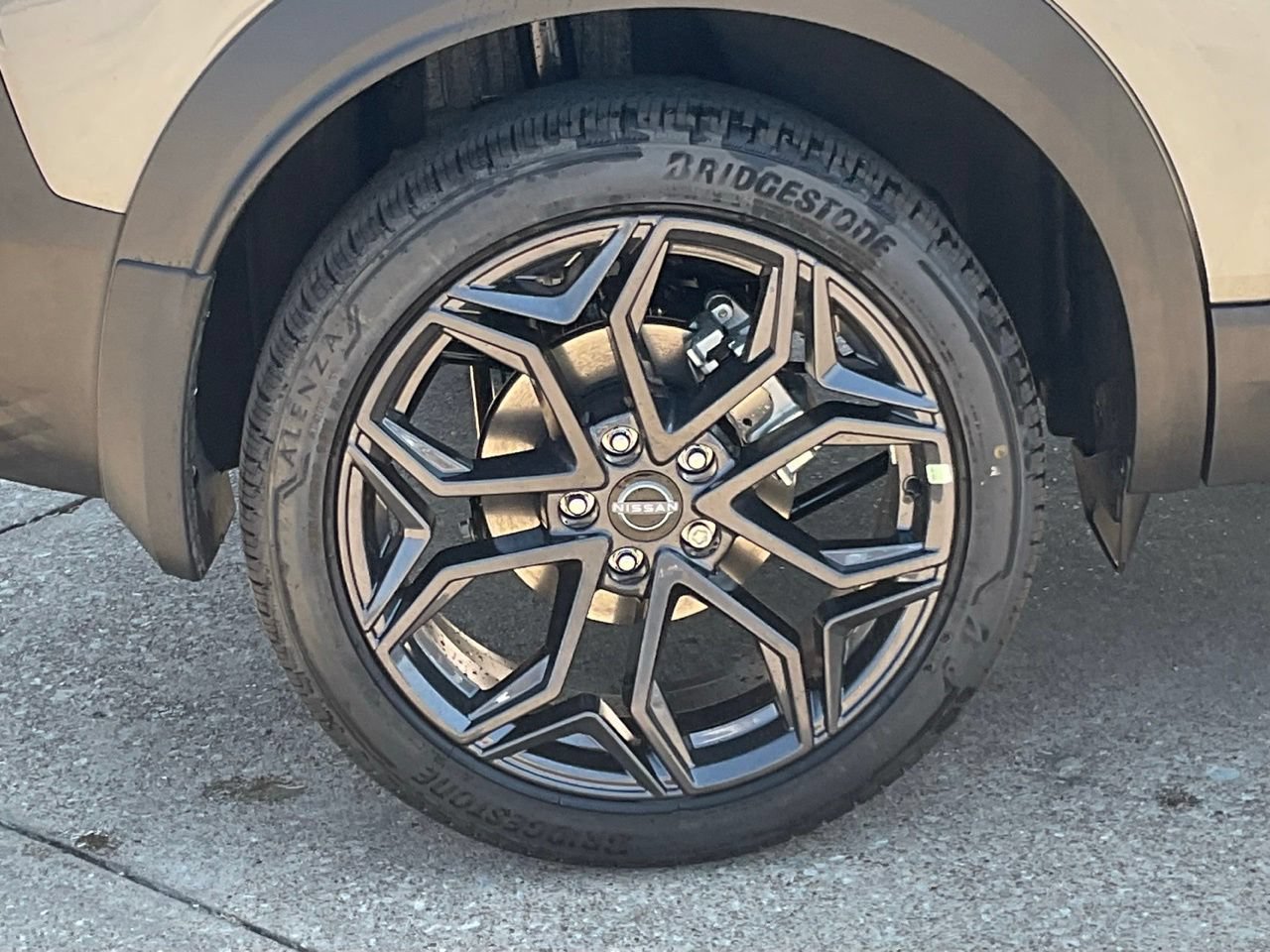 New 2027 Nissan Kicks SR AWD/4WD image 7