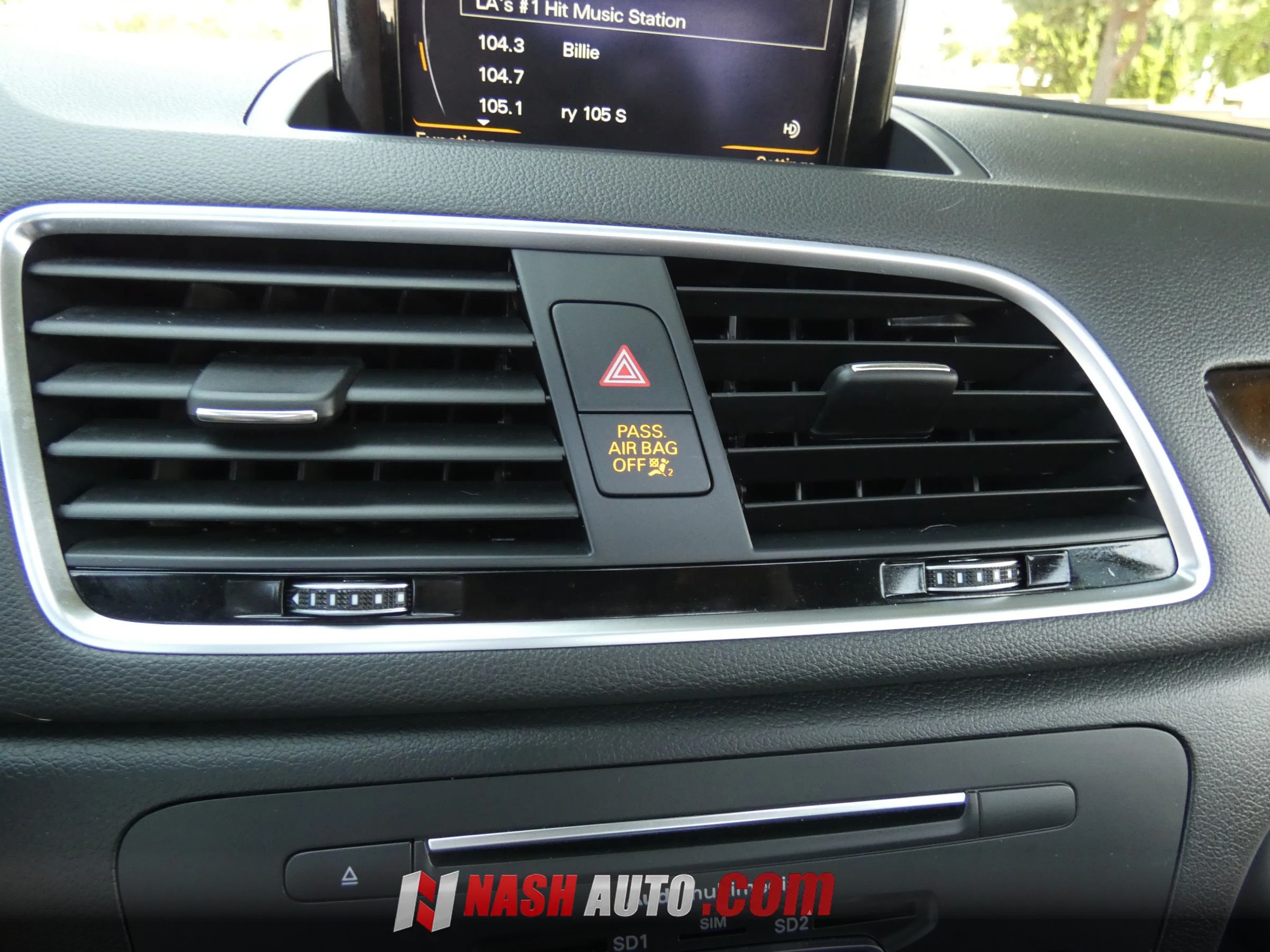 Used 2018 Audi Q3 2.0T Premium Plus w/ Premium Plus Package AWD/4WD image 62