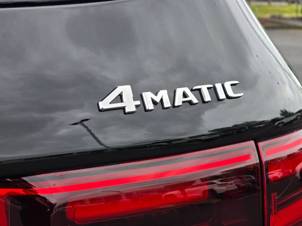 New 2026 Mercedes-Benz GLB 250 4MATIC image 35