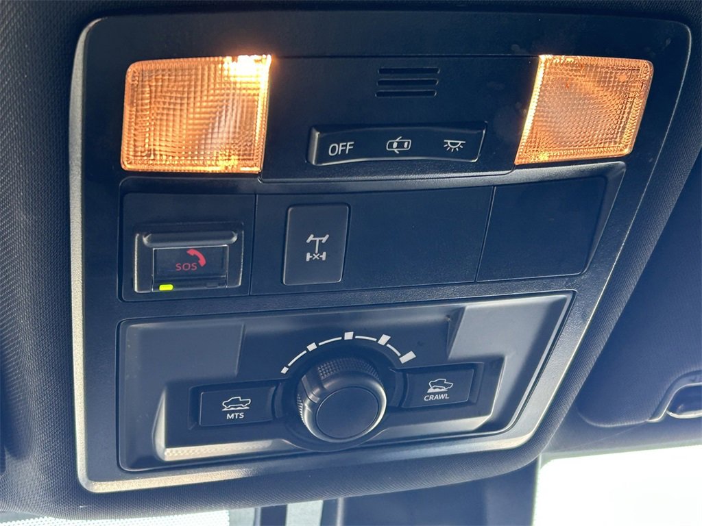 Used 2021 Toyota Tacoma TRD Off-Road image 19