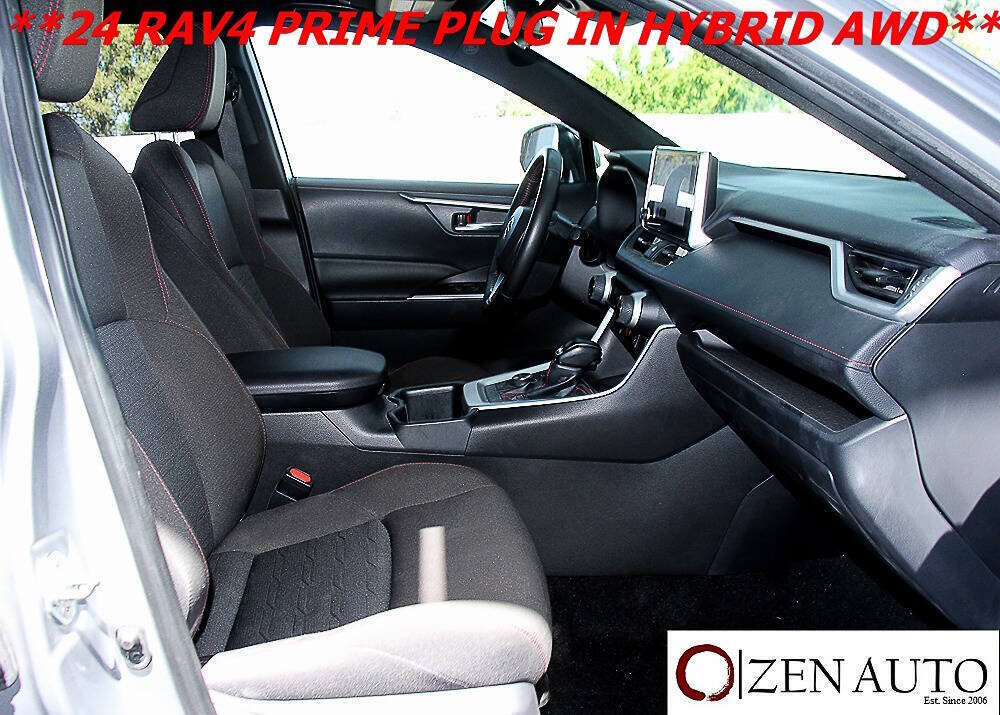 Used 2024 Toyota RAV4 SE w/ Weather & Moonroof Package AWD/4WD image 27