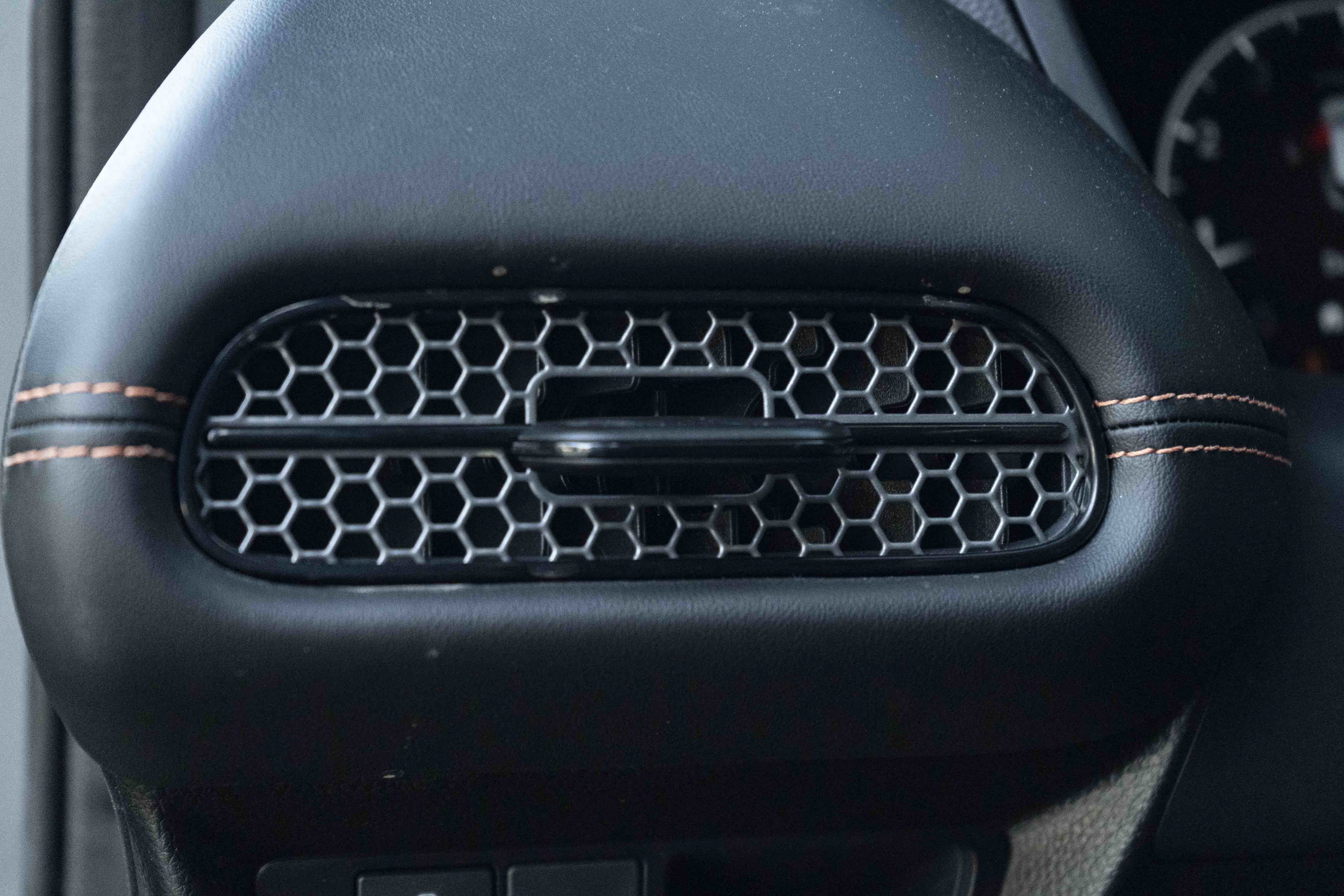 Certified 2025 Honda HR-V Sport image 39