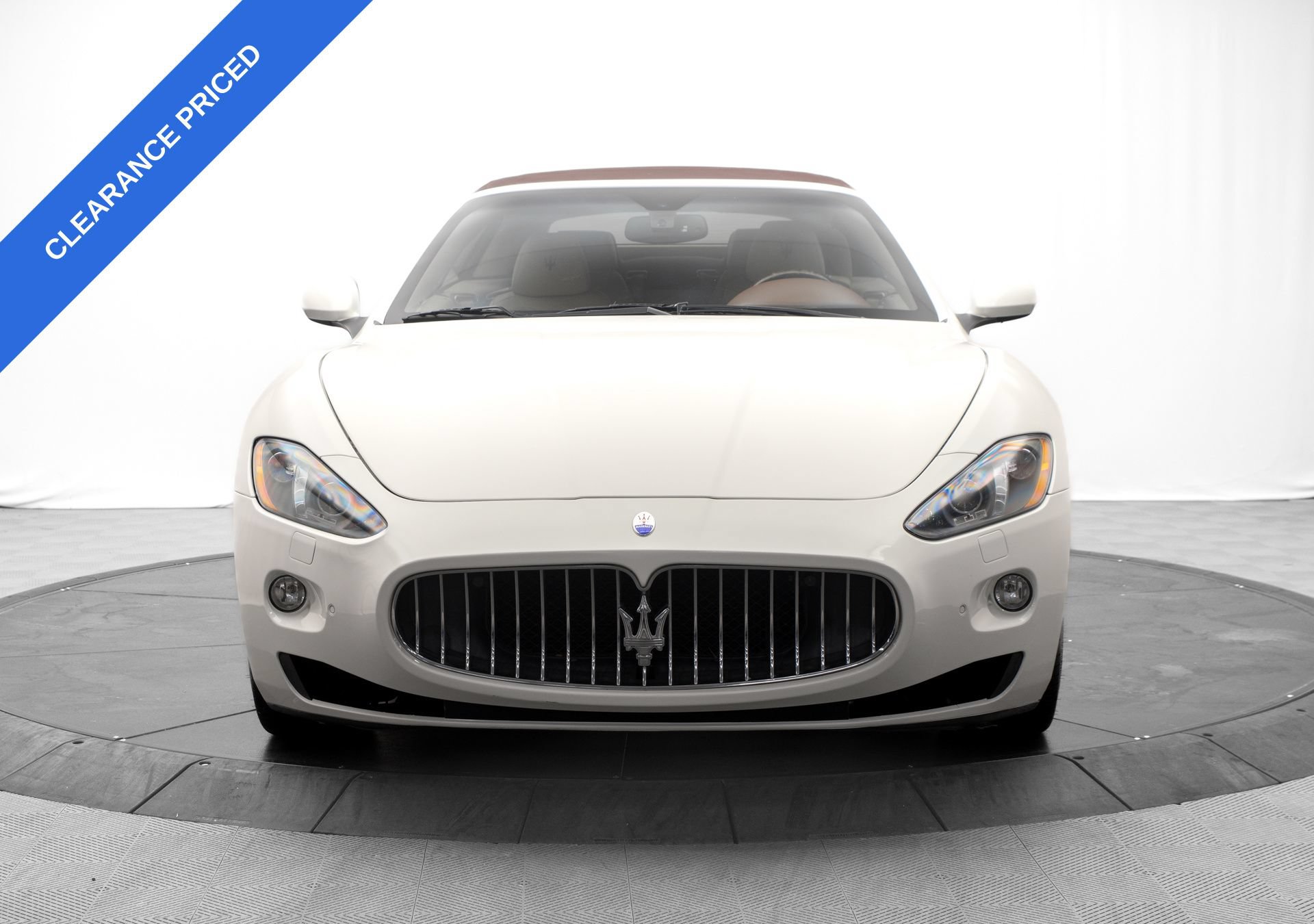 Used 2013 Maserati GranTurismo Convertible RWD image 16