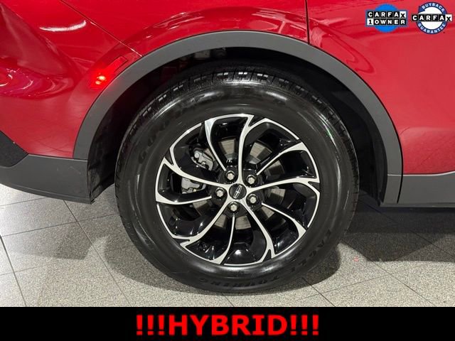 Used 2025 Lincoln Nautilus Premier w/ Equipment Group 102A image 11