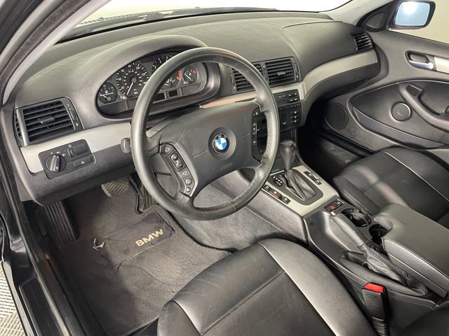 Used 2003 BMW 325i Sedan RWD image 3