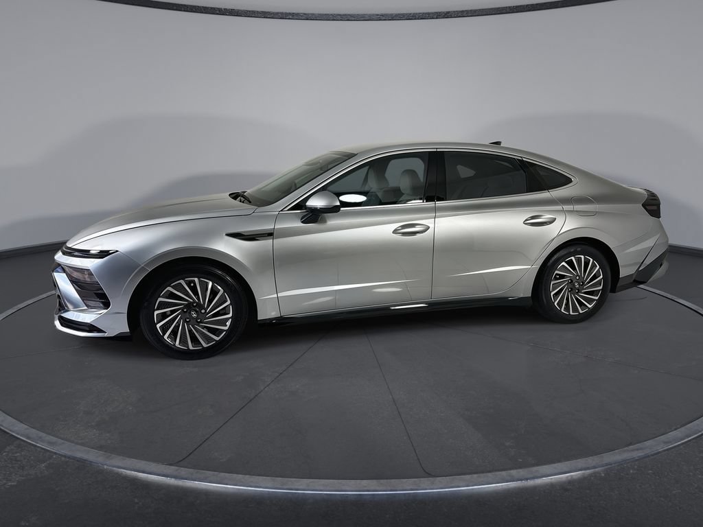 Certified 2025 Hyundai Sonata SEL FWD image 5