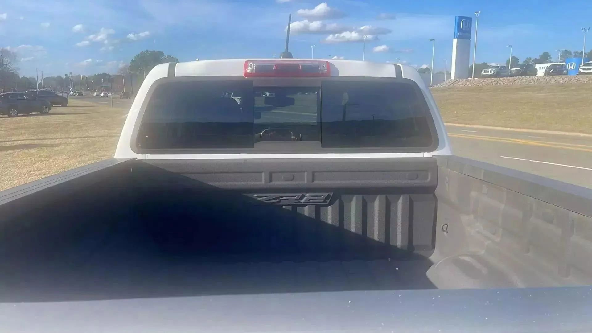 Used 2018 Chevrolet Colorado ZR2 image 8