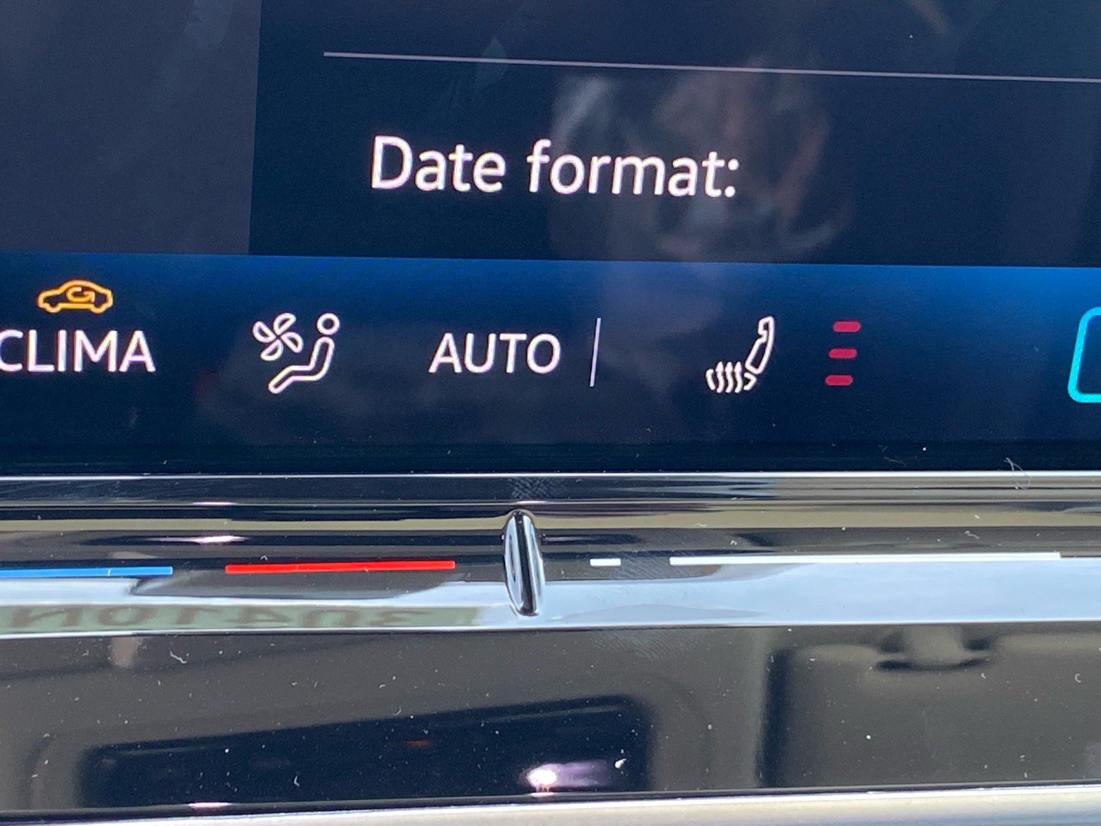 New 2026 Volkswagen Tiguan SE AWD/4WD image 8