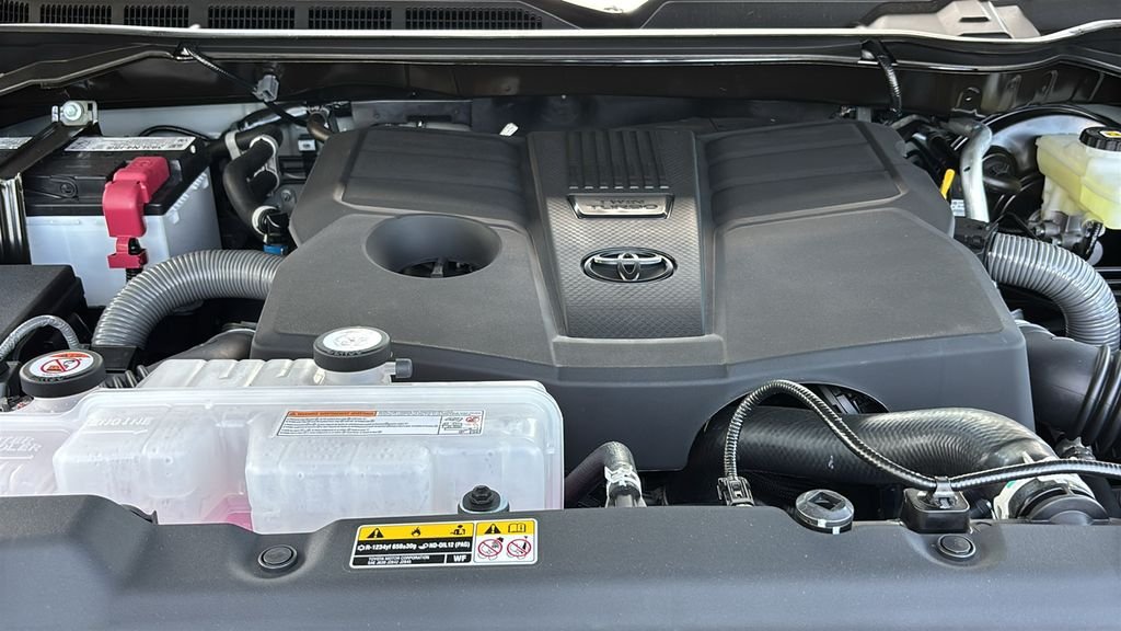 New 2026 Toyota Tundra Platinum AWD/4WD image 32