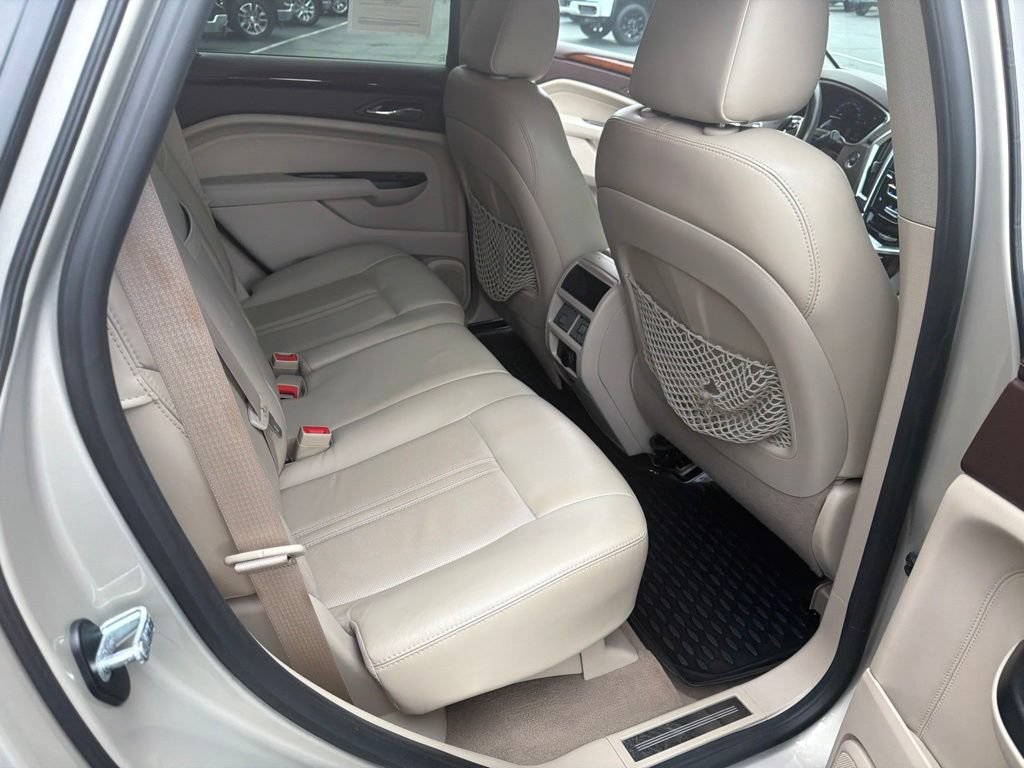 Used 2016 Cadillac SRX Luxury FWD image 14