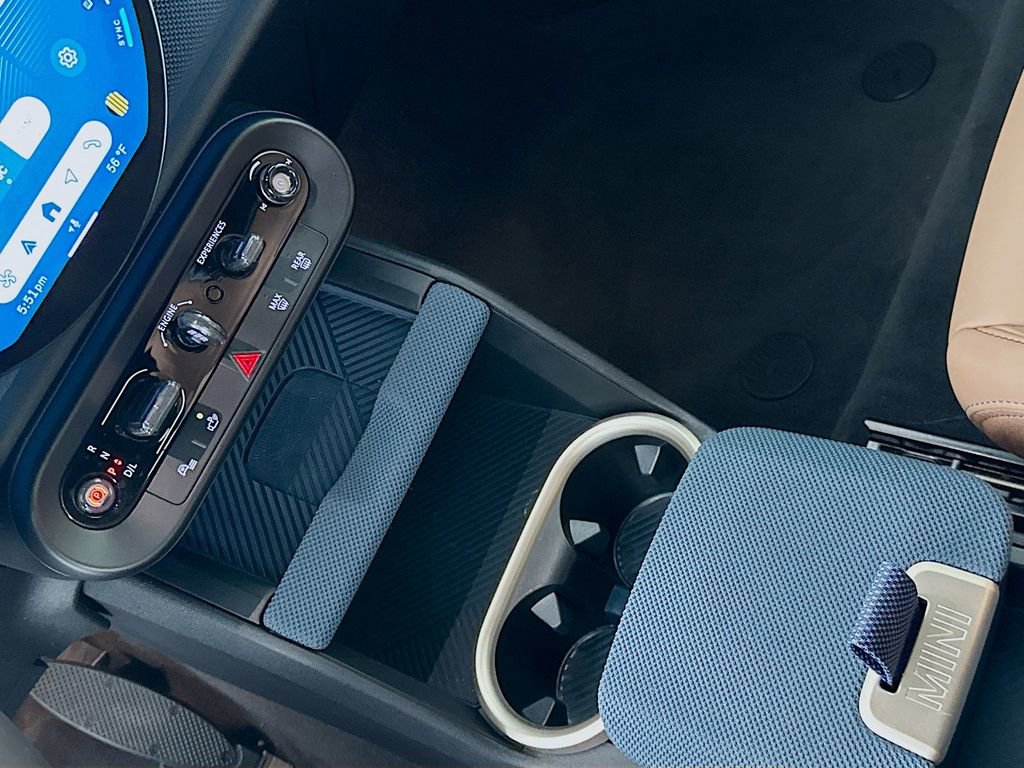 Certified 2025 MINI Cooper Countryman S image 17