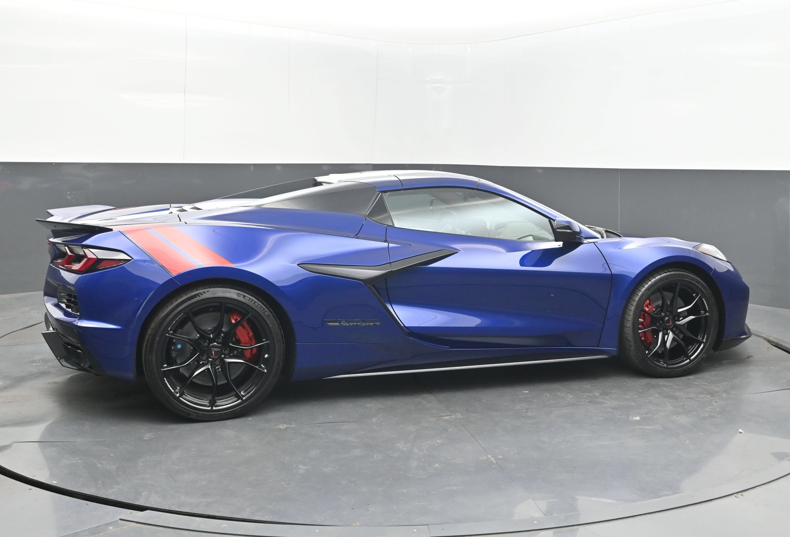 New 2027 Chevrolet Corvette Grand Sport RWD image 5