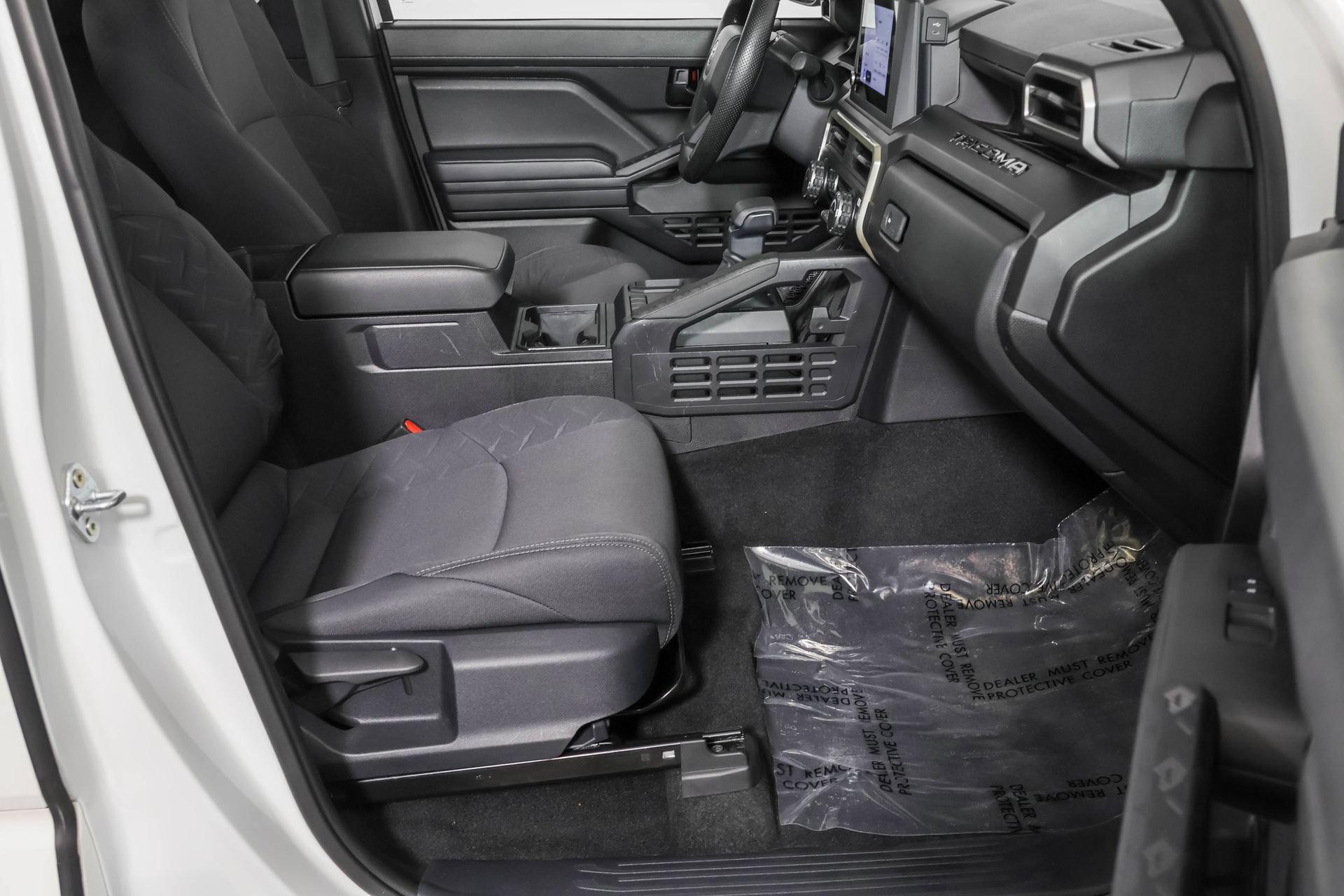Used 2024 Toyota Tacoma SR RWD image 37