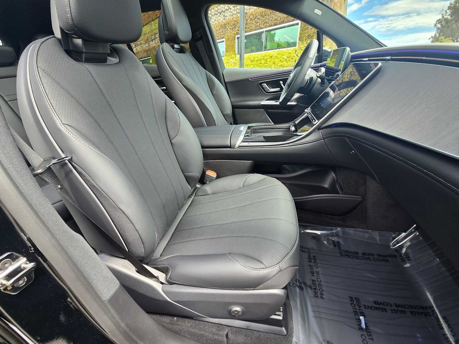 New 2027 Mercedes-Benz EQE 320 4MATIC SUV image 10