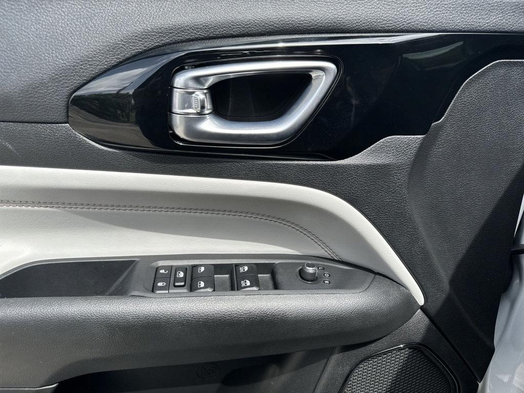 Certified 2026 Jeep Compass Limited AWD/4WD image 21