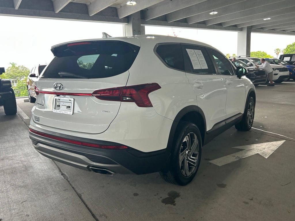 Used 2023 Hyundai Santa Fe SE AWD/4WD image 5