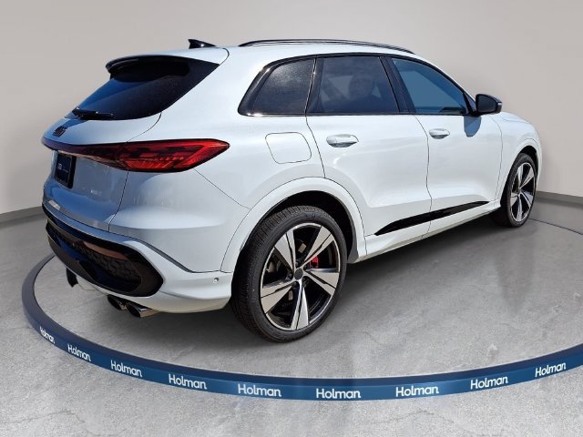 New 2026 Audi SQ5 Premium Plus AWD/4WD image 3