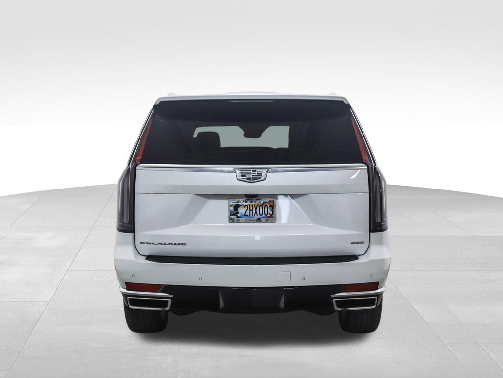 Used 2023 Cadillac Escalade Premium Luxury w/ LPO, Radiant Package AWD/4WD image 4