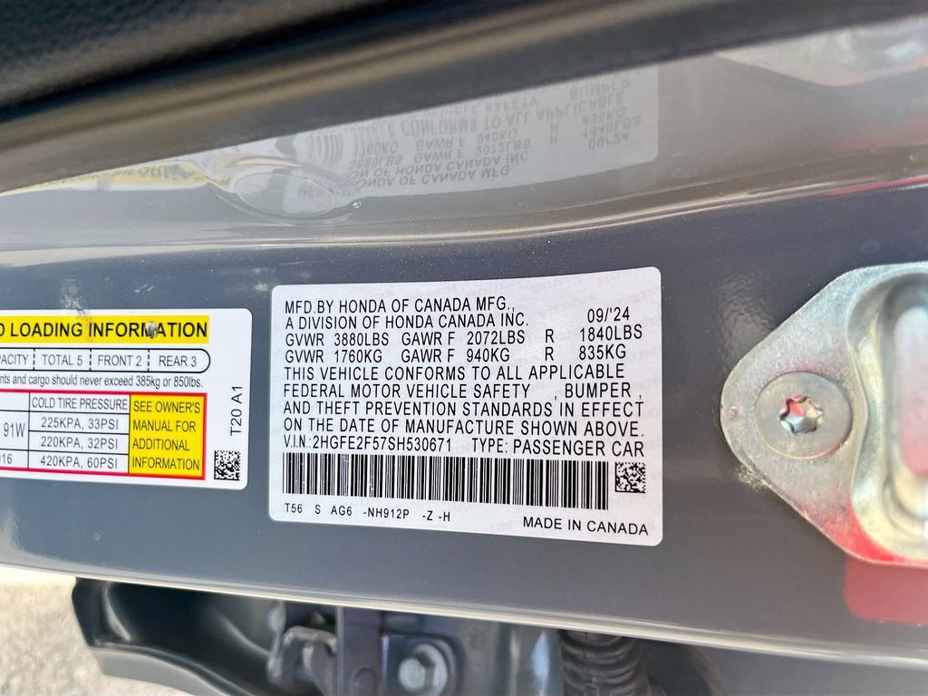 Used 2025 Honda Civic Sport image 30