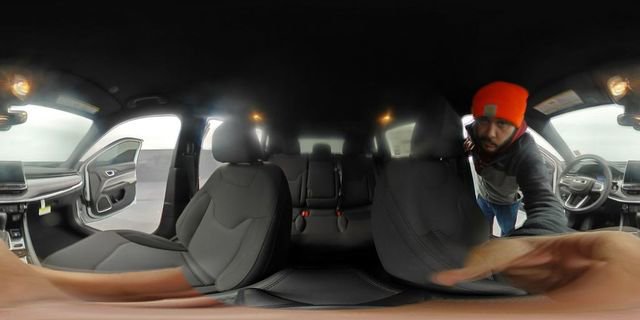 Used 2025 Jeep Compass Sport w/ Mopar Graphics Package image 25