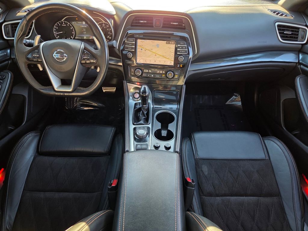 Used 2022 Nissan Maxima SR w/ Sport Mat Group image 17