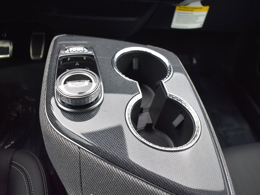 New 2026 Cadillac Optiq Sport 2 w/ LPO, Floor Liner Package image 22