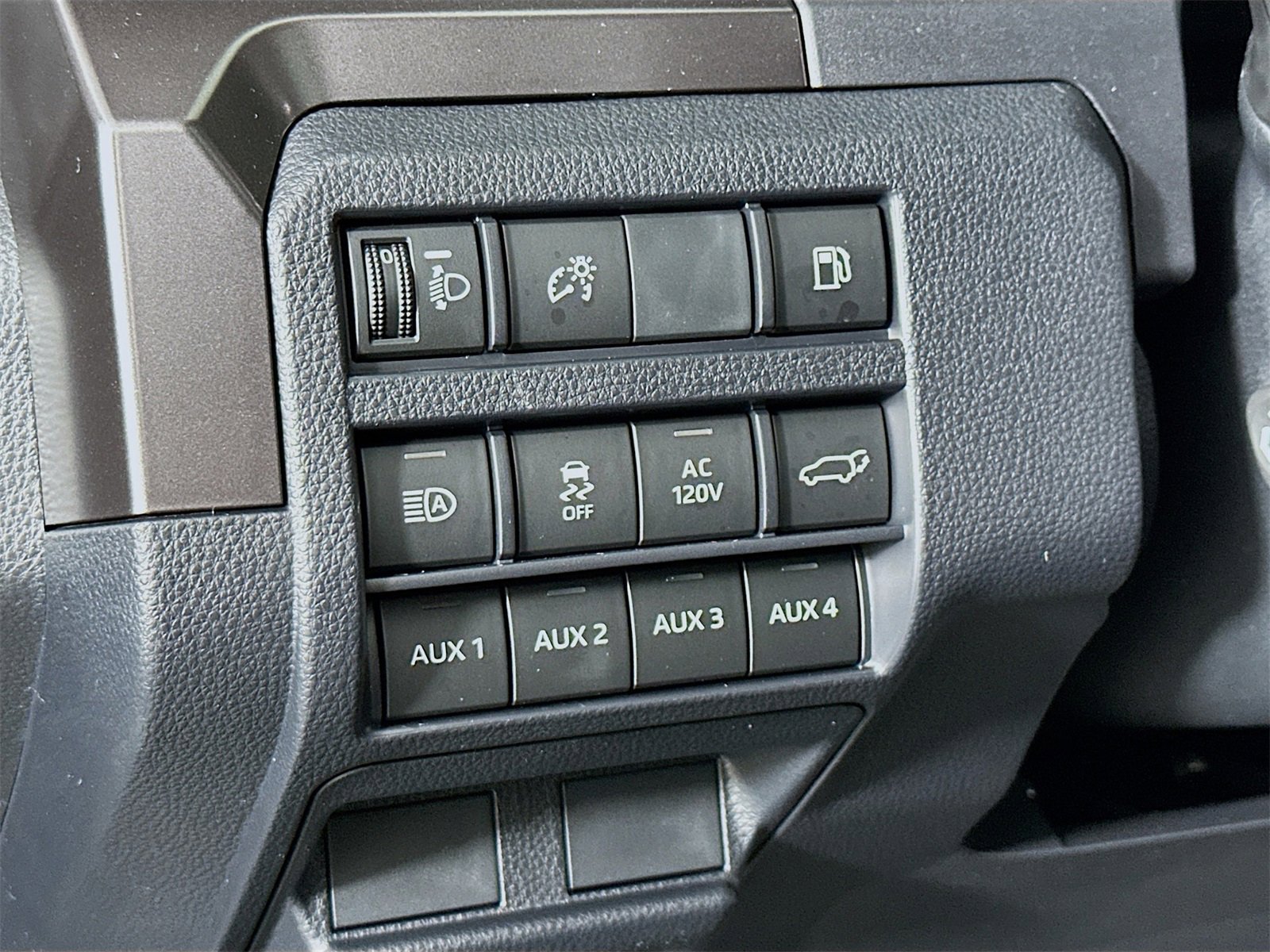 New 2025 Toyota 4Runner TRD Off-Road Premium image 10