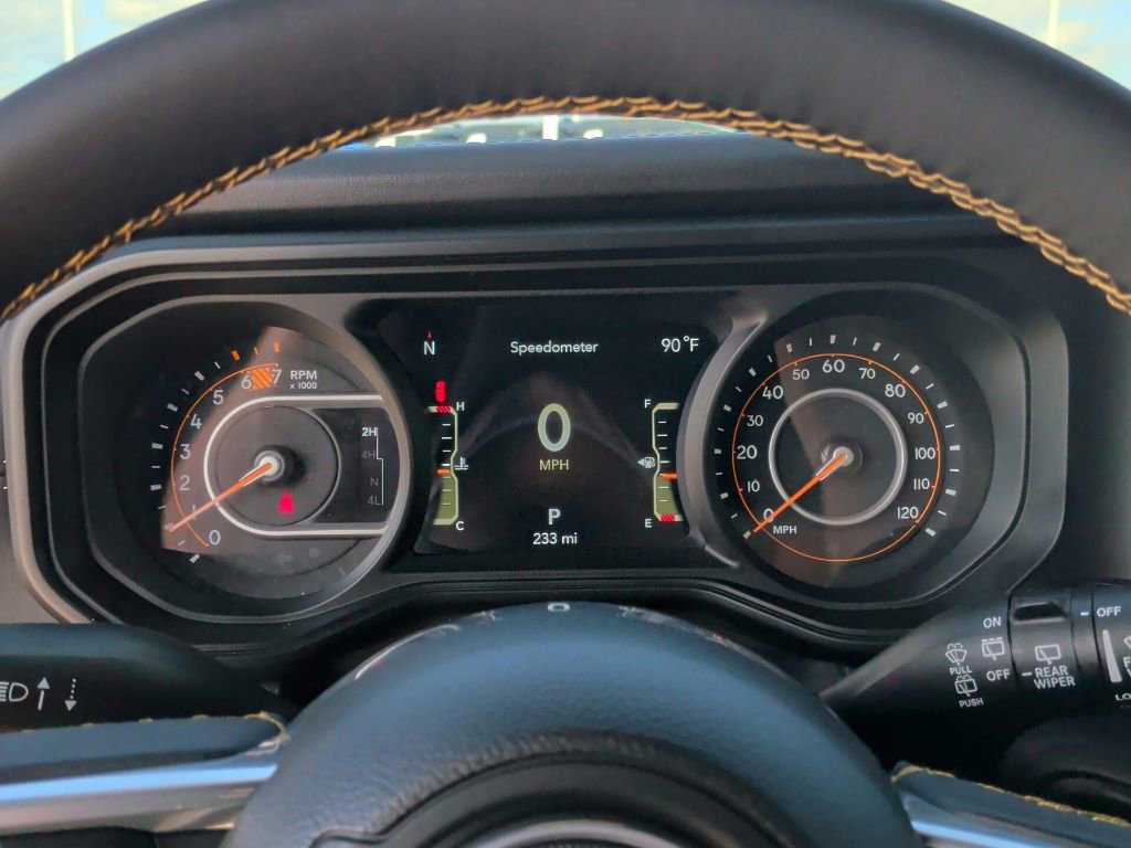 New 2025 Jeep Wrangler Unlimited Sahara w/ Safety Group AWD/4WD image 19