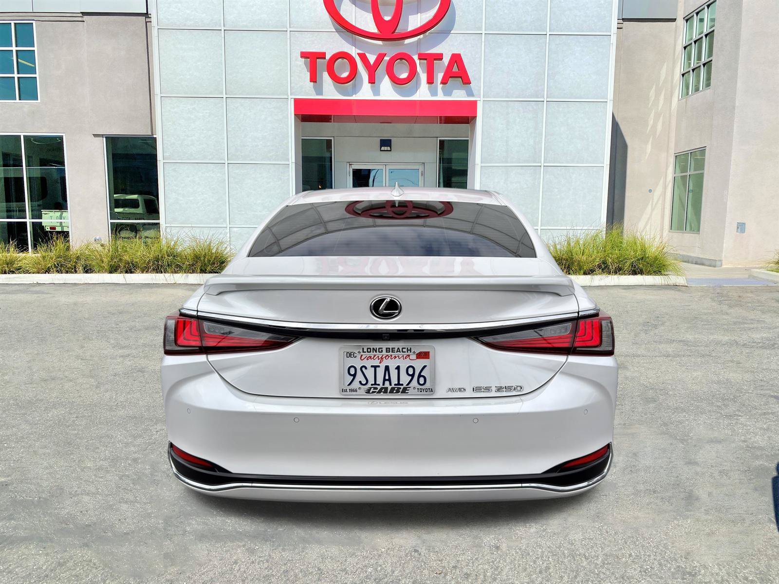 Used 2021 Lexus ES 250 w/ Premium Package AWD/4WD image 8