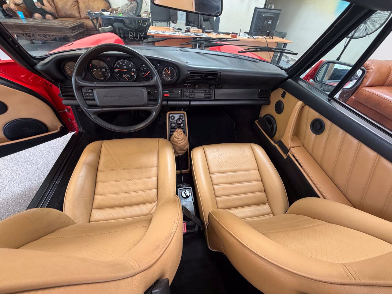 Used 1988 Porsche 911 Carrera RWD image 27