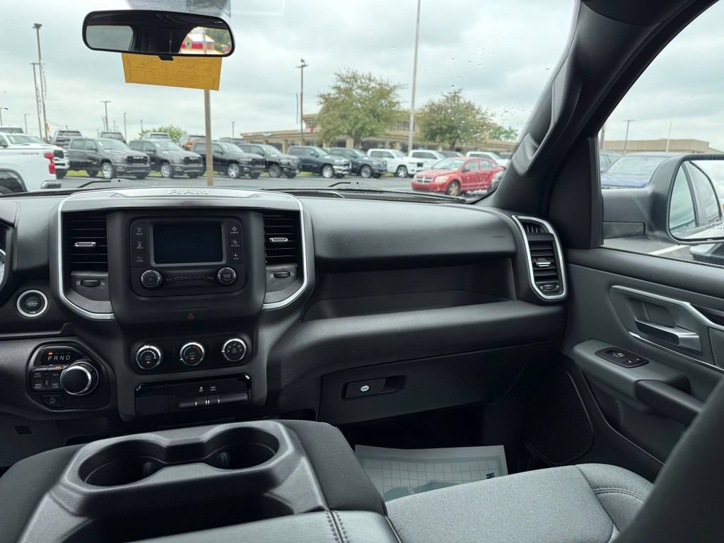 Used 2022 RAM 1500 Big Horn AWD/4WD image 17