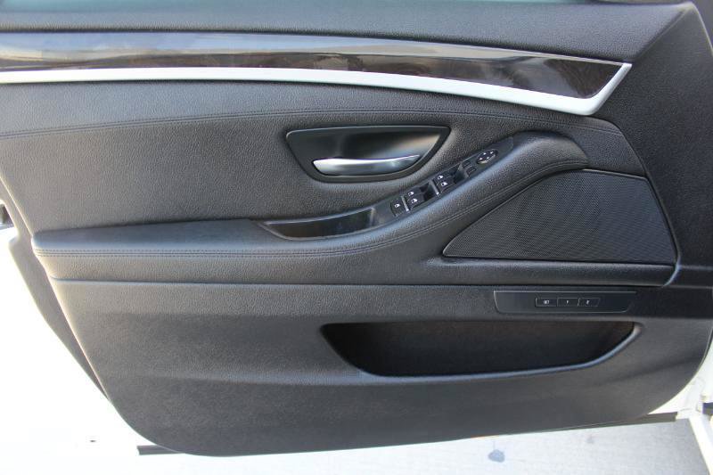 Used 2016 BMW 528i Sedan RWD image 10