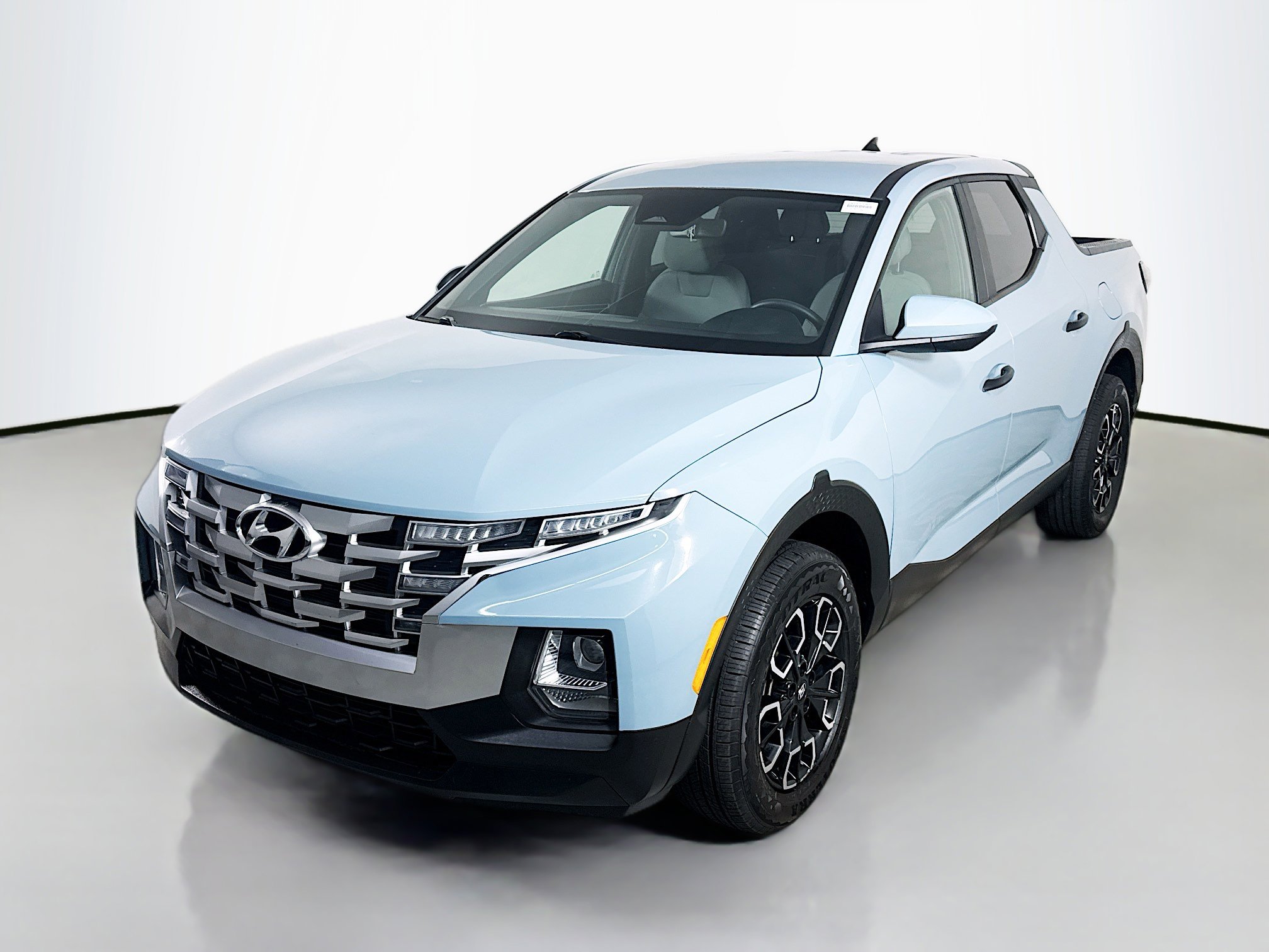 Used 2022 Hyundai Santa Cruz SE image 4