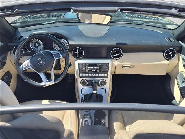 Used 2013 Mercedes-Benz SLK 250 image 15